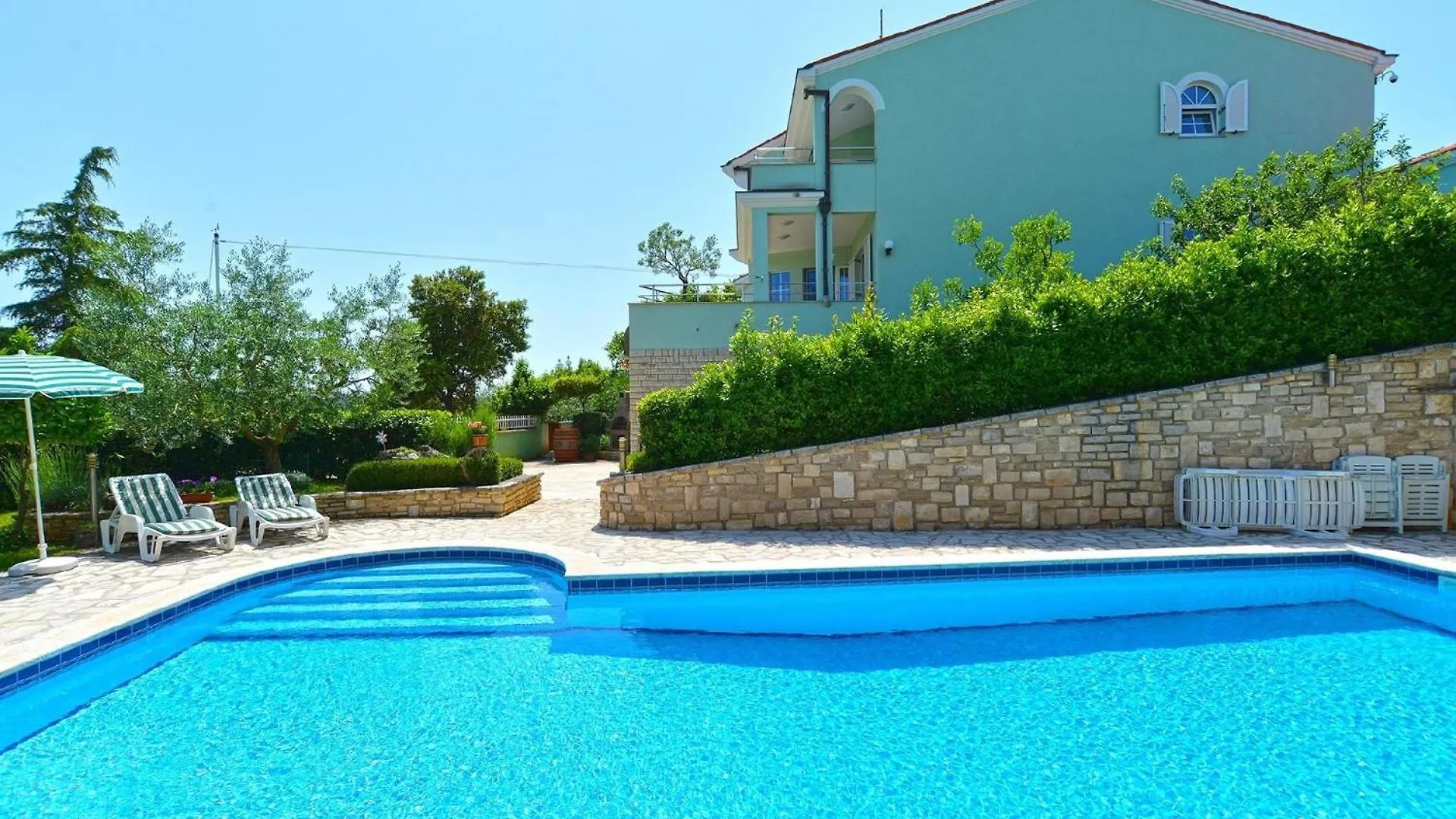Apartment Ferienwohnung Fuer 2 Personen Ca 44 Qm In Pula, Istrien Istrische Riviera